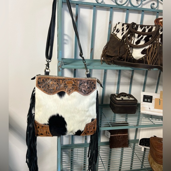New Myra Bag Hand-Tooled floral Leather Cowhide Fringe crossbody purse black - Picture 1 of 8